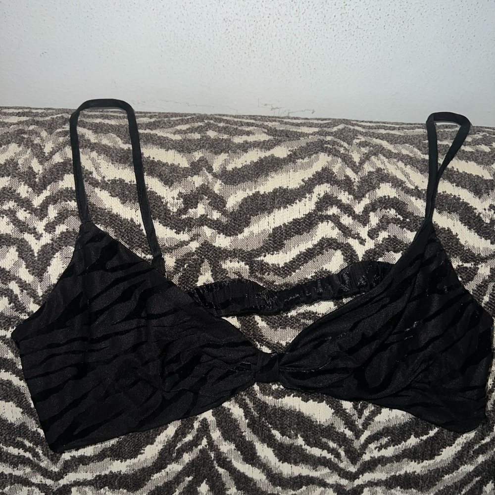 Black tiger stripe bra top
